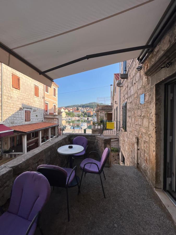 Residence Bella Stari Grad  Luaran gambar