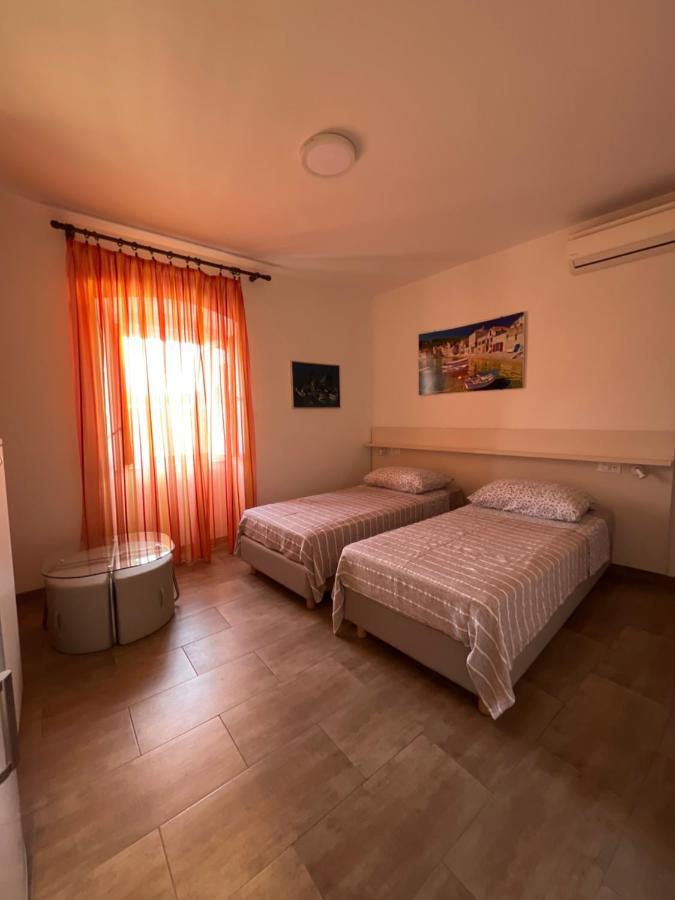 Residence Bella Stari Grad  Luaran gambar