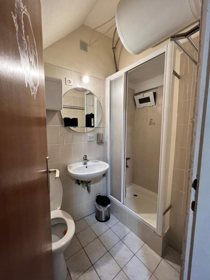 Residence Bella Stari Grad  Luaran gambar