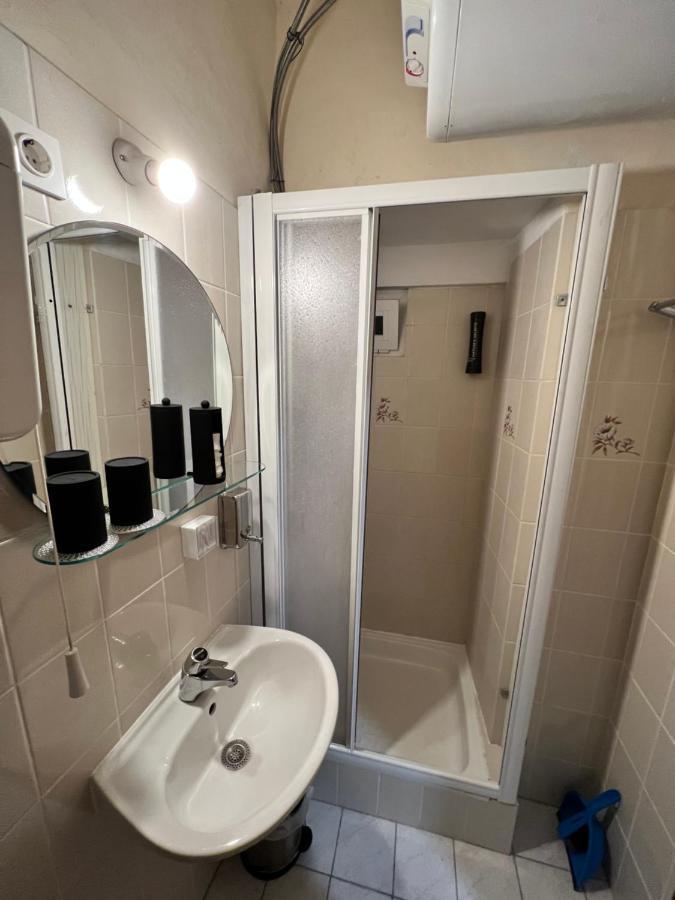 Residence Bella Stari Grad  Luaran gambar