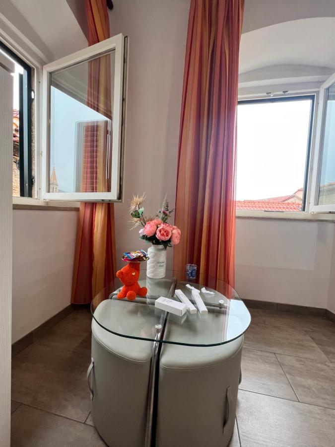 Residence Bella Stari Grad  Luaran gambar