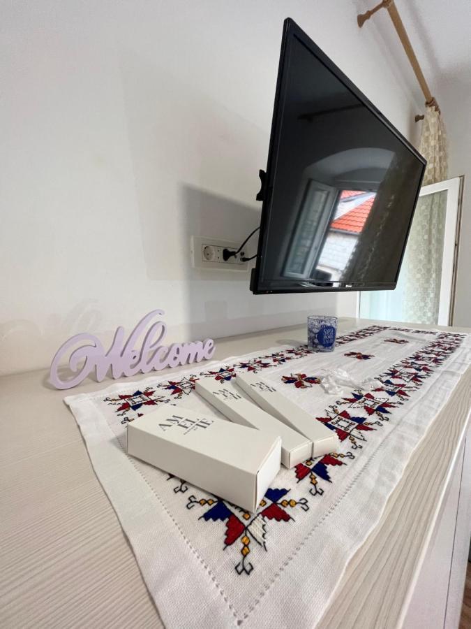 Residence Bella Stari Grad  Luaran gambar