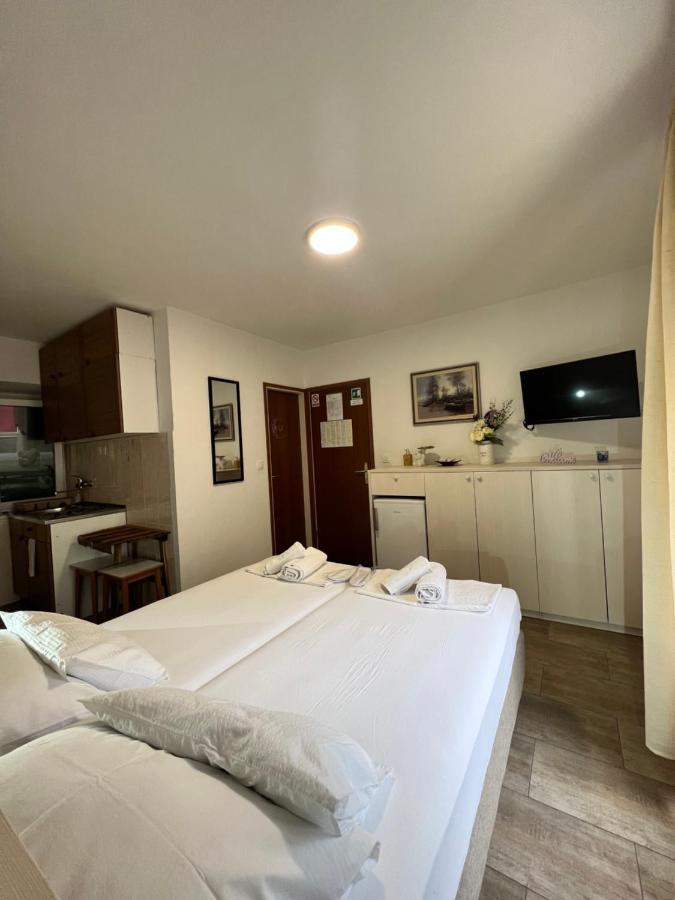 Residence Bella Stari Grad  Luaran gambar